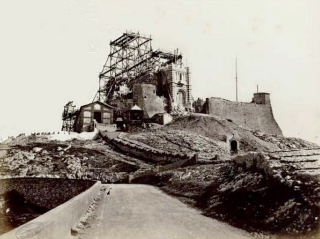 04A97B22-AAA1-4446-92B8-B1F63DC7921B