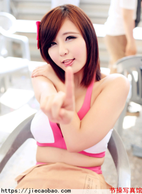 韩国大胸美眉车模 柳智惠 性感甜美写真集