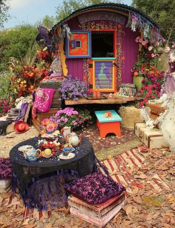 multigypsycaravan.jpg