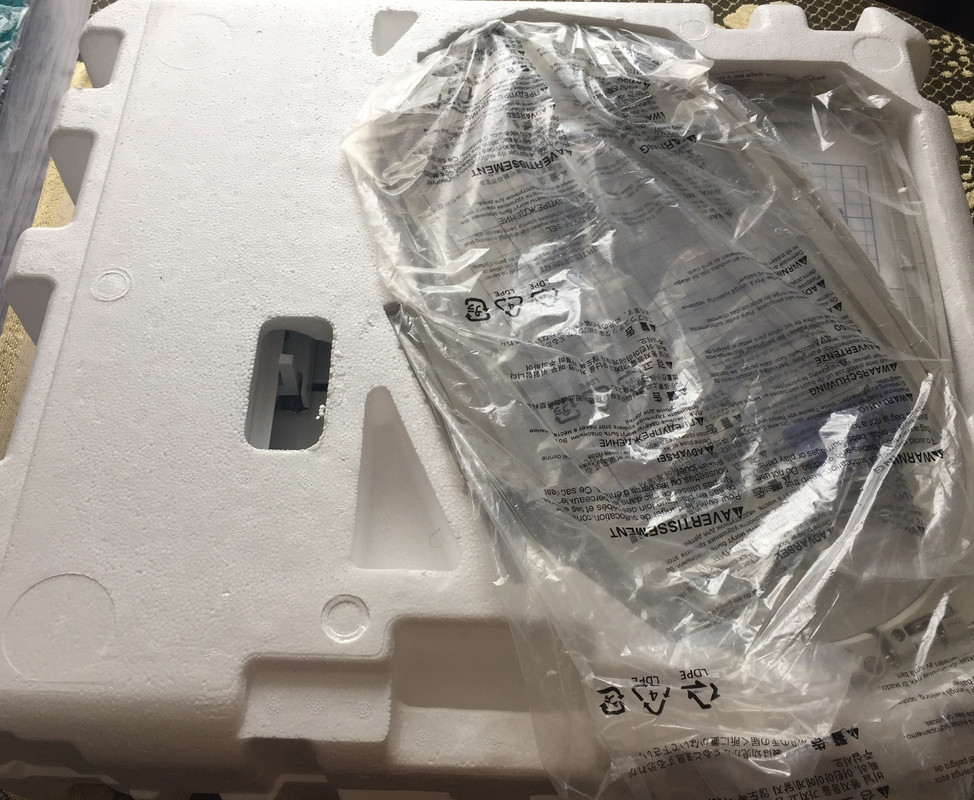 2CE9E6CC-6F8F-4C1D-AA27-CAED53A463F5