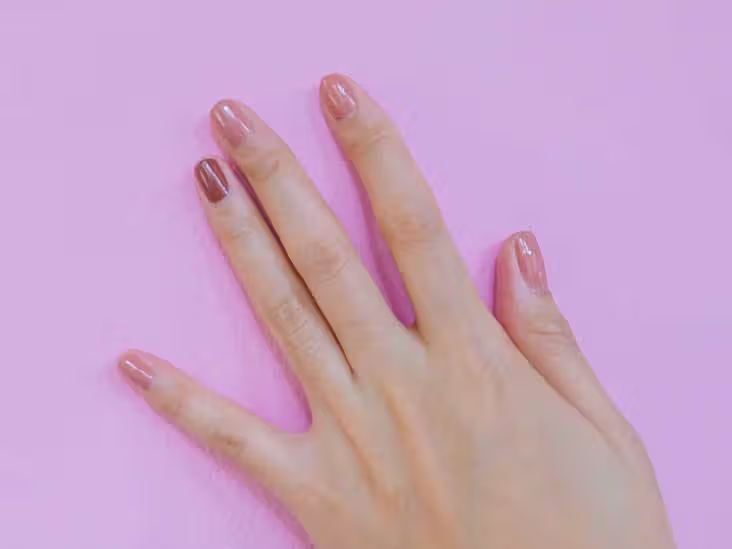1. Help That Nail Polish Set By Dipping Your Fingers In Cold Water