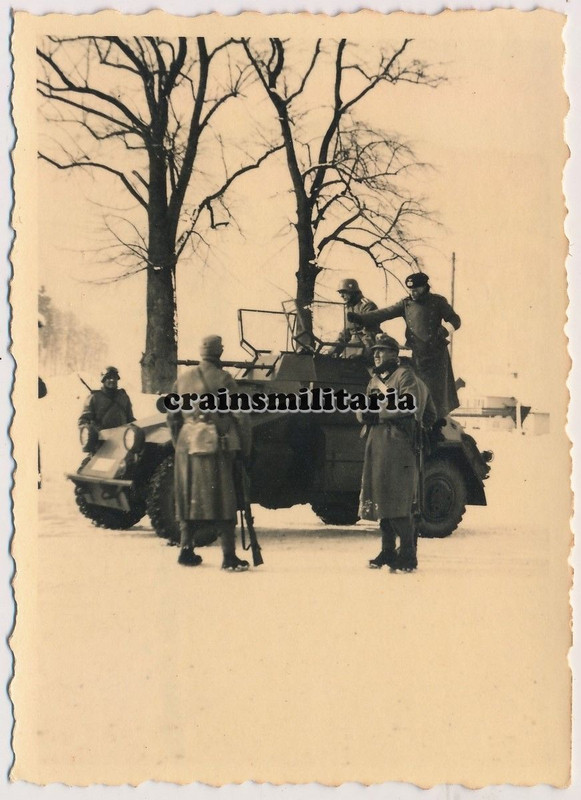 Orig. Foto Panzerspähwagen SdKfz 222 4-Rad leichte Panzer b. Übu