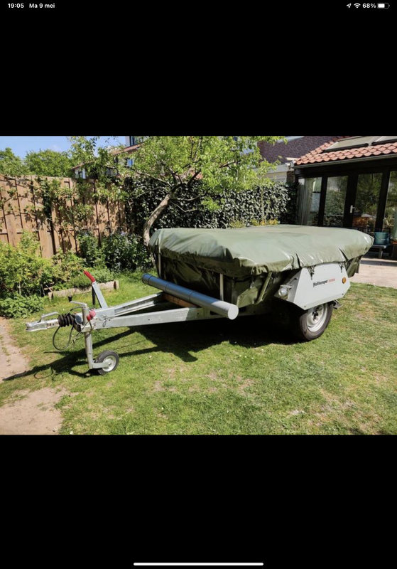 0679DE7D-9C3E-4DFC-B0AA-37F7963023B7