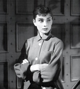 Audrey-Hepburn-me56