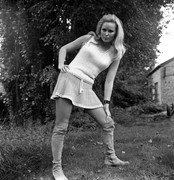 Veronica-Carlson-a01