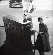 Audrey-Hepburn-me52