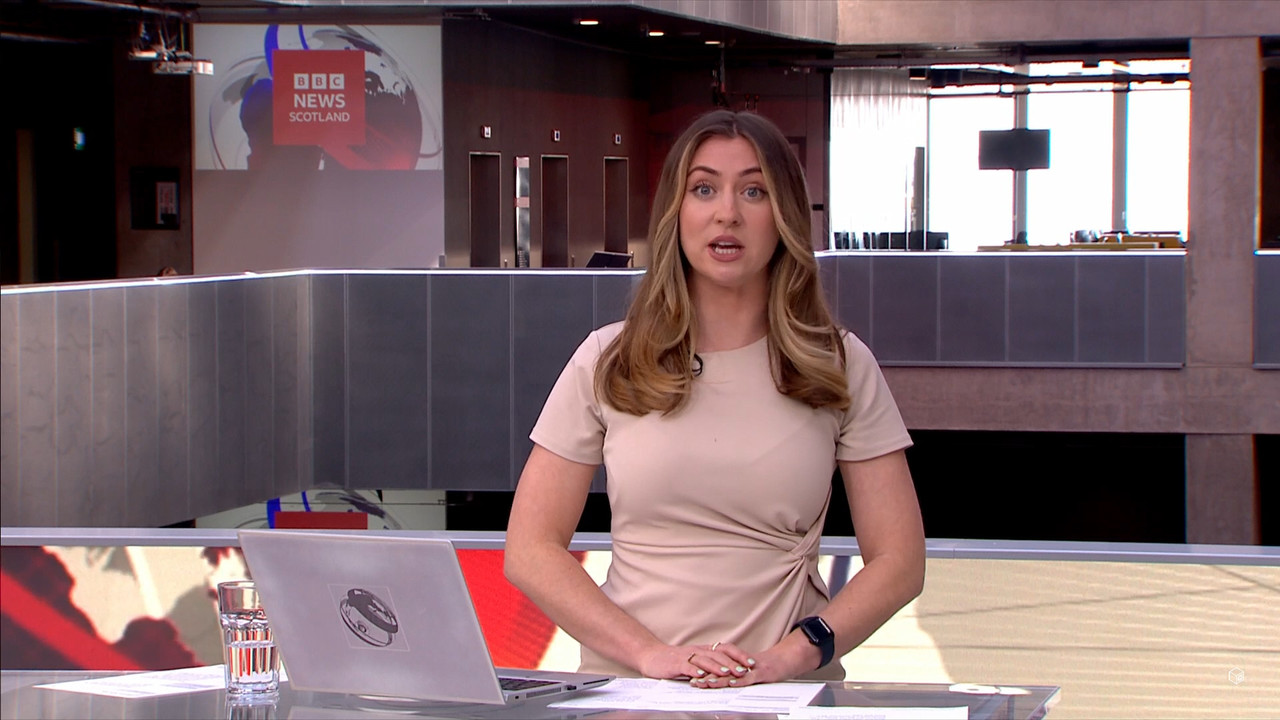 04.07 - 13.20.01 - BBC London News. The latest stories from the BBC L....ts_snapshot_08.16.013