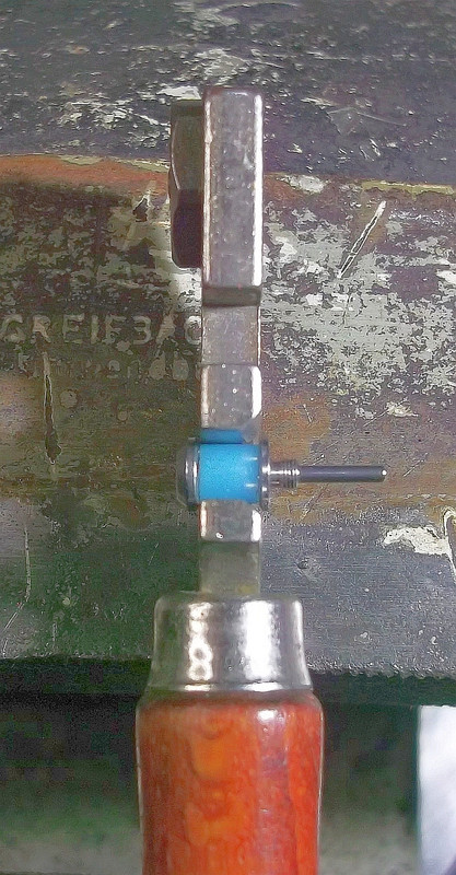 [Bild: DAT-Umlenkrollen-Richtvorrichtung-DIY-005.jpg]