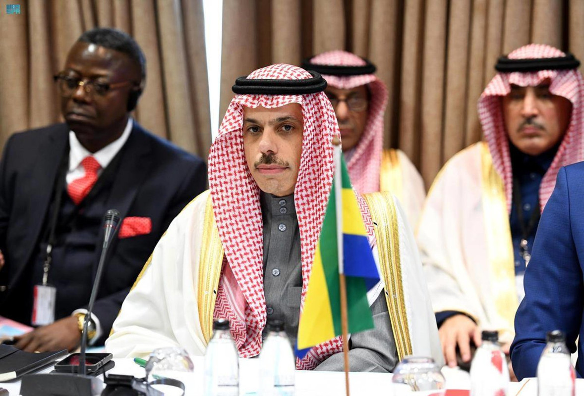 انضمام السعودية لـ«بريكس» يضع أكبر مصدر ومستورد للنفط بتكتل واحد