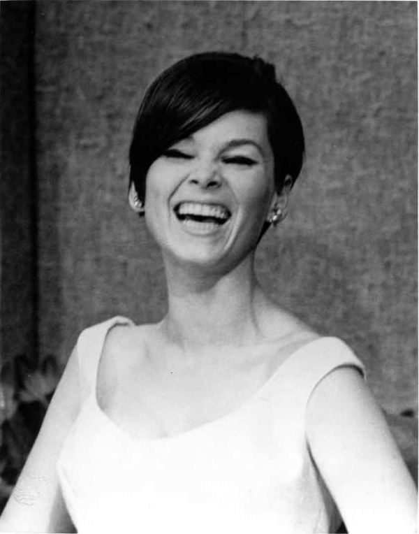 yvonne_craig_101