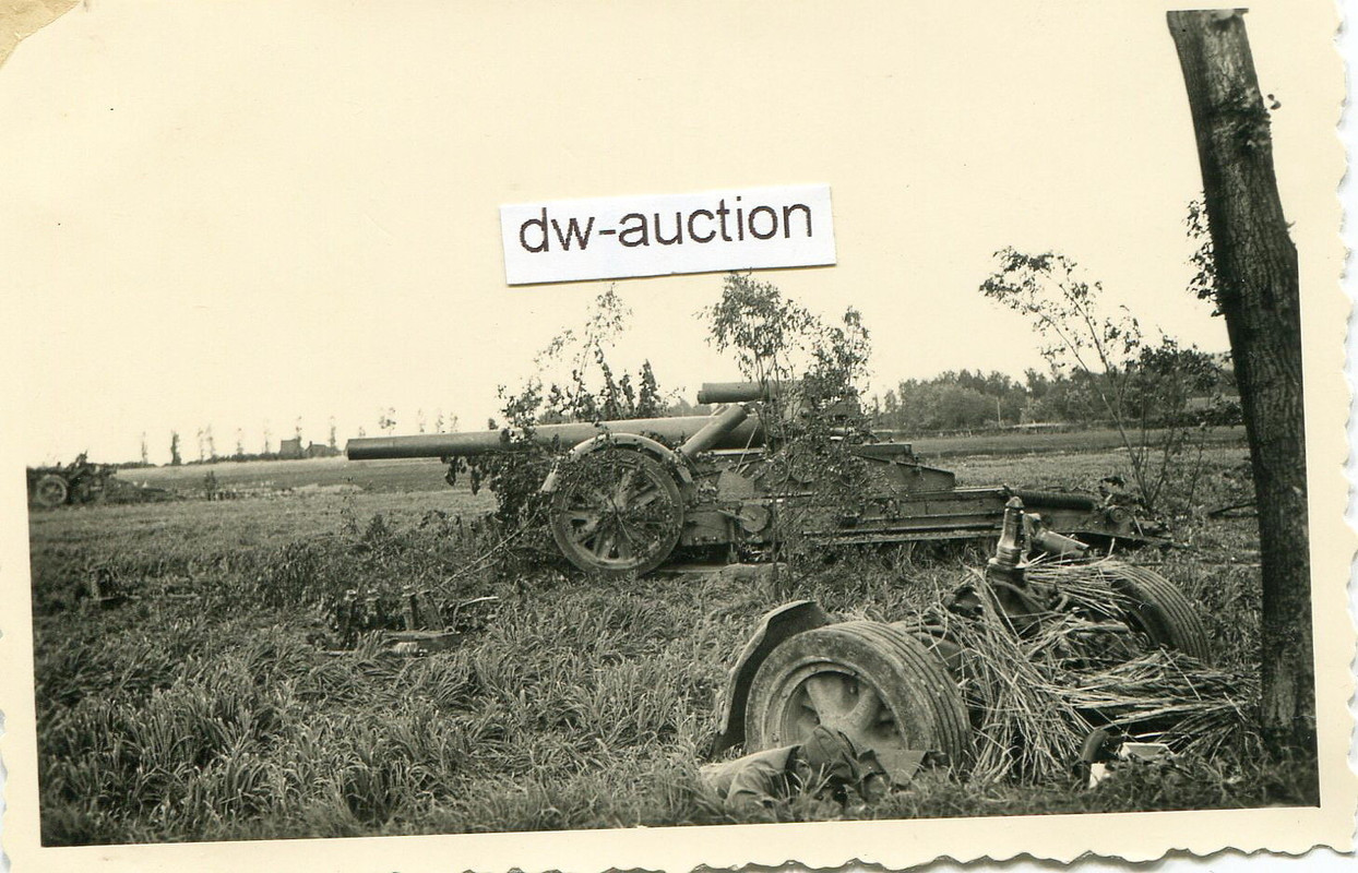 Belgien , schweres Geschütz in Feuerstellung bei Namur