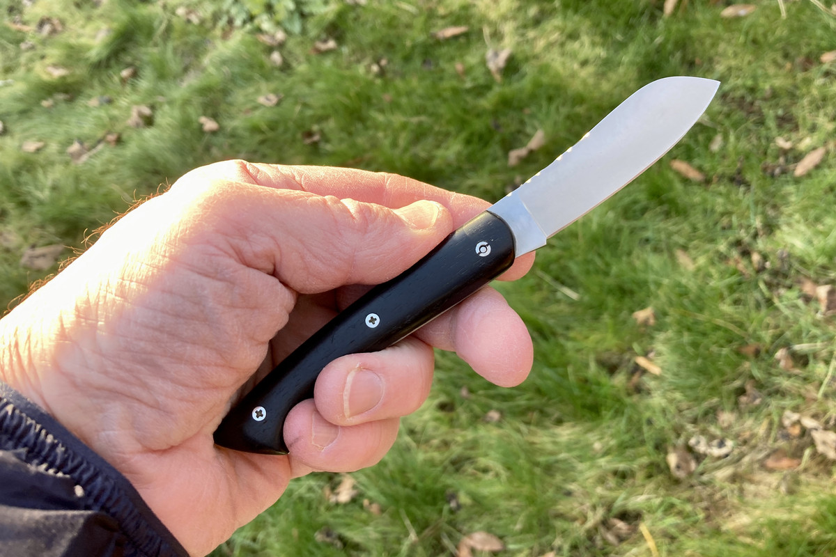 F7519024-43DE-41AA-8387-57FBFA5493EE