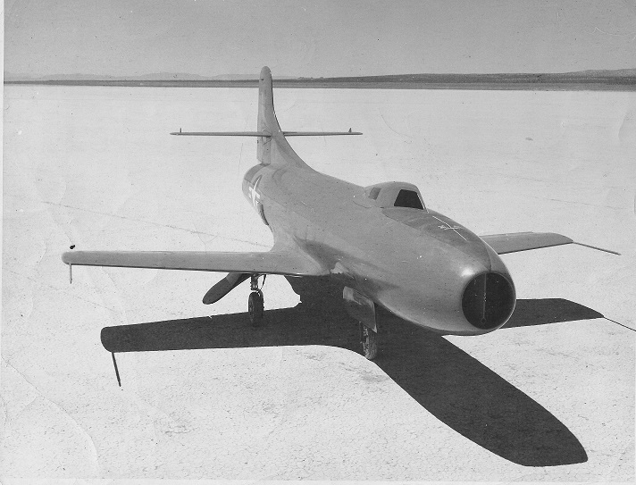 Douglas D-558 Skystreak (2)