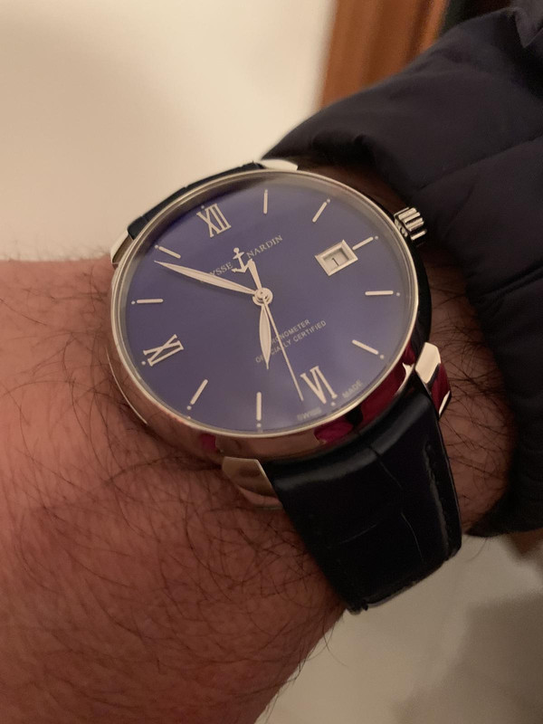 D9FC19B8-01AD-4499-989F-15B532D51CF8