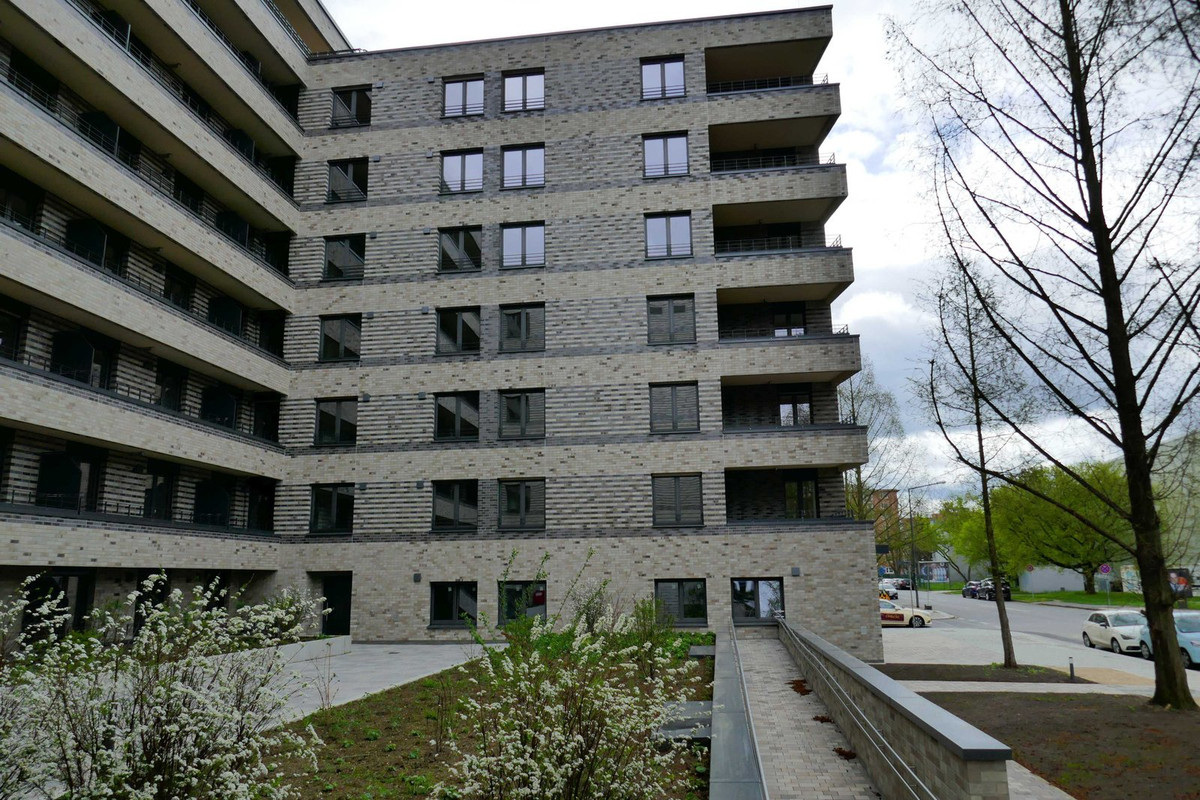 Bild: https://i.postimg.cc/1548YSLG/P1190364.jpg