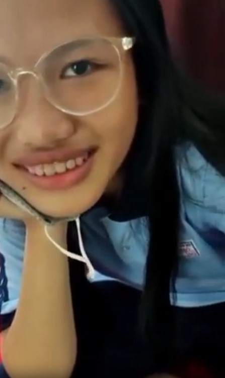 Nyobain Sofa Baru Sama Pacar