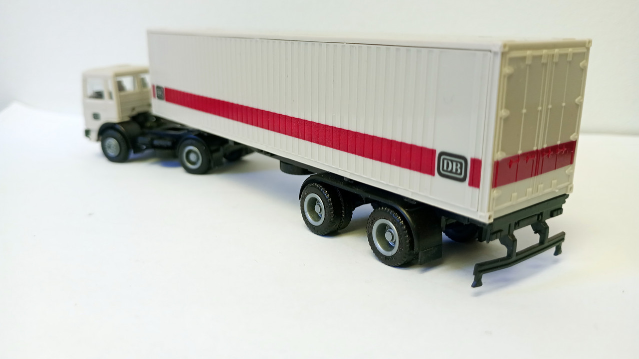 Mach (3614)