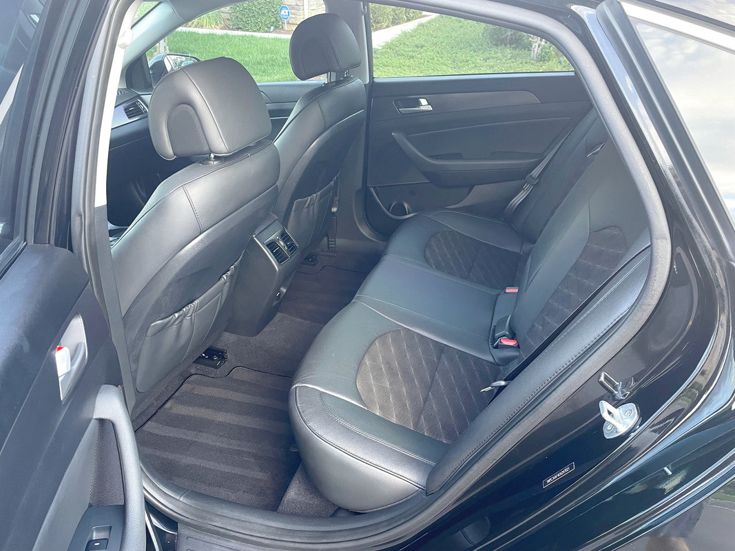 Vehicle thumbnail 10