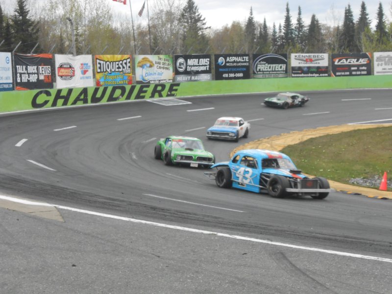 [course1] Nascar Vintage : Tout vient à point pour Claude Goupil (11 mai 2024) DSCN3226