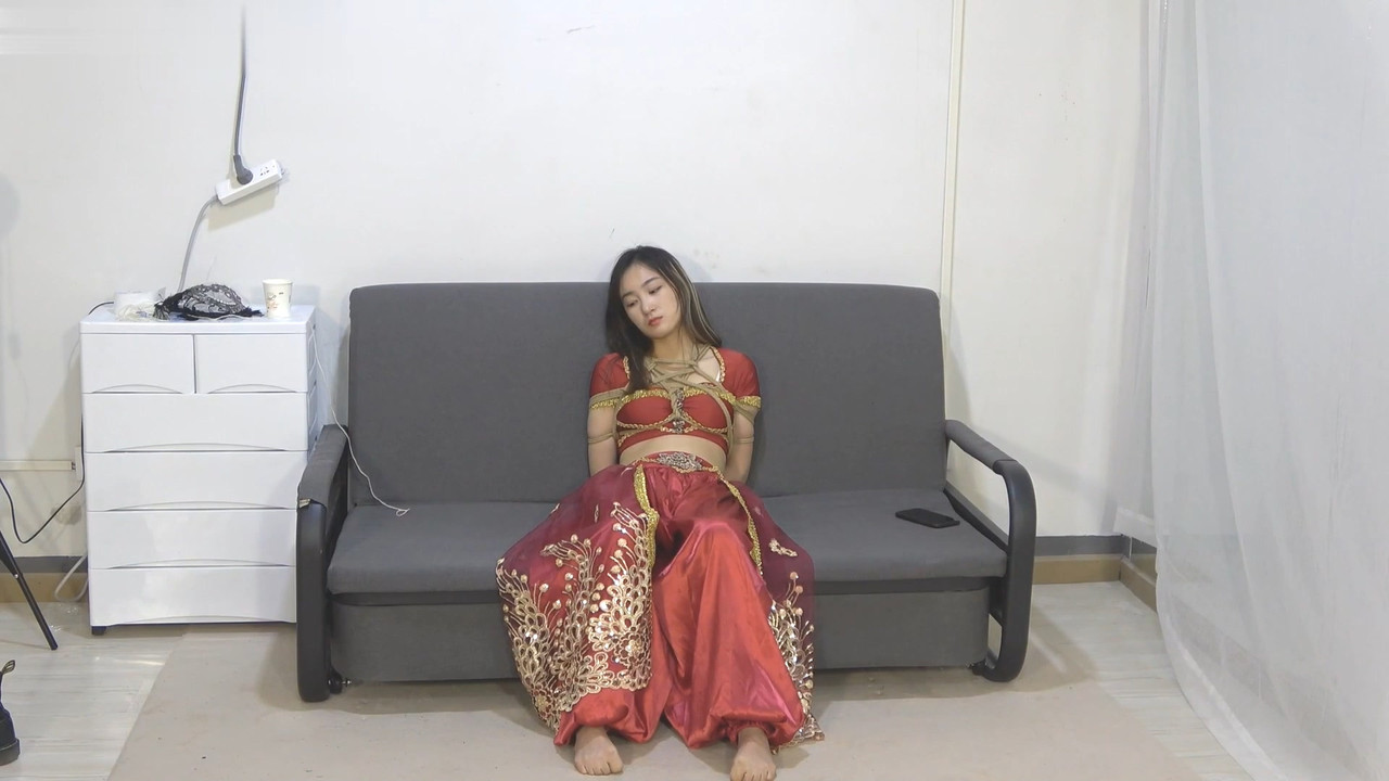 美束映画 定拍妹子约好去拍摄古装照.mp4_20210322_185229.586