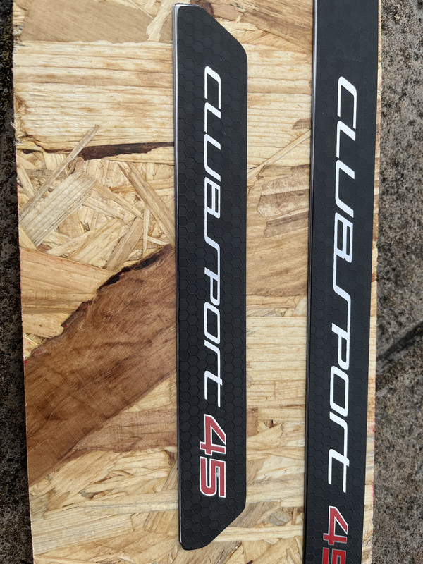 C7D57D75-A051-4D4D-890E-CCDE665B11E2