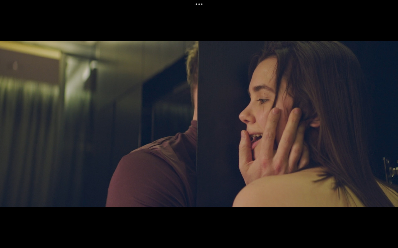 Screenshot_2024-07-30-22-25-40-715_com.mxtech.videoplayer.pro