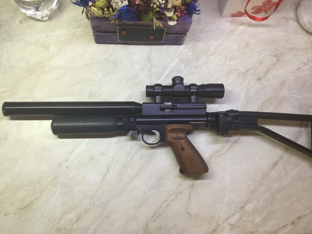 07D403D4-F5E9-4948-9FE4-69FA26DAFF0A