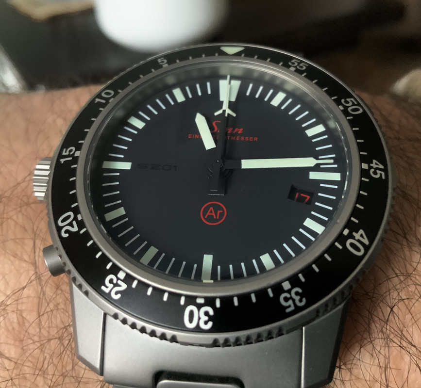 B89EB375-0AC6-4648-BEE7-99665F800419