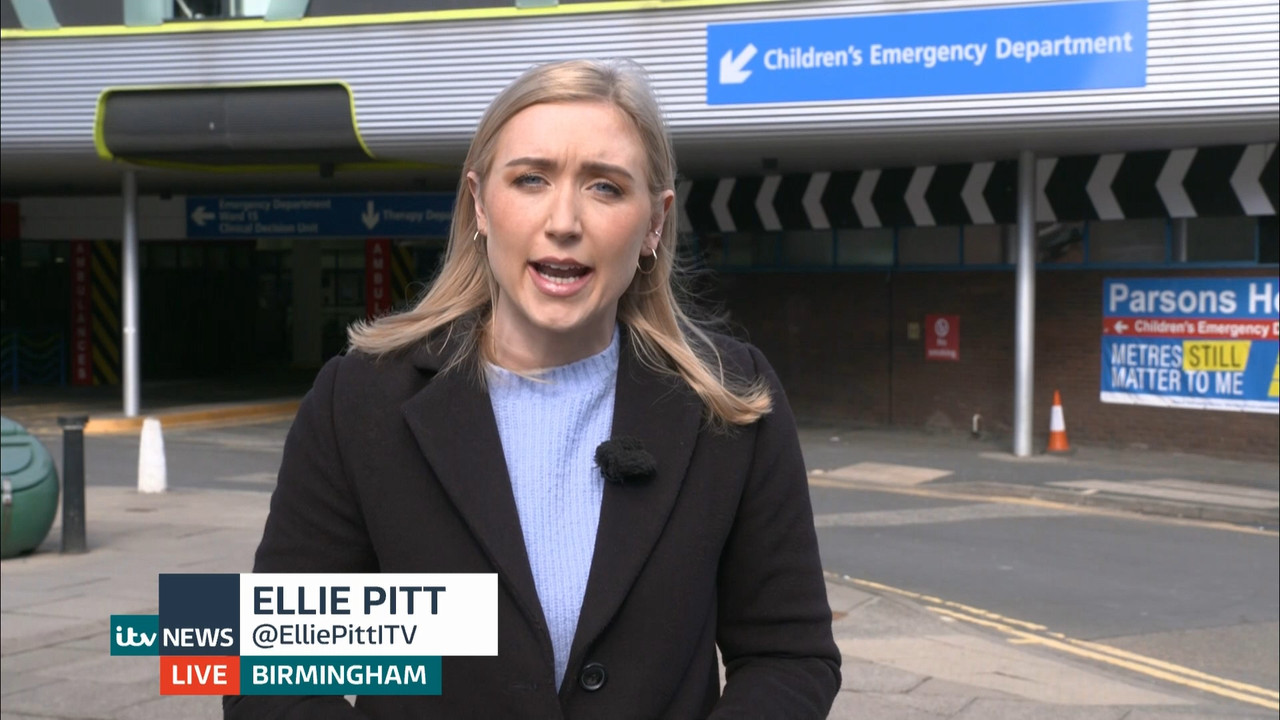 ITV Lunchtime News_20220314_13301355.ts_snapshot_09.55.203