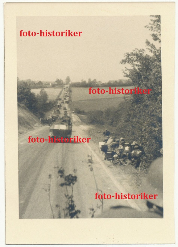 Kolonne SDKFZ 251 Panzer LKW Frankreich Straße F