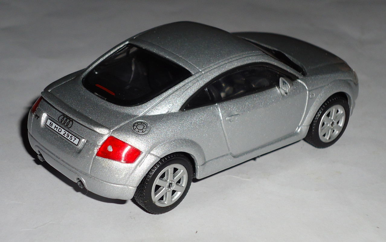 Audi-TT Coupe1