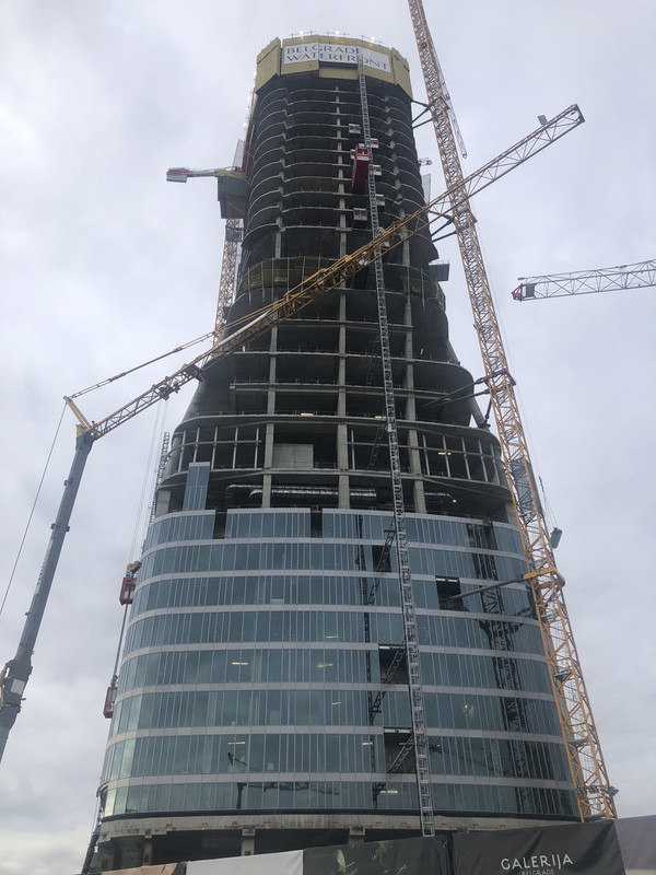 B6AB164E-AB8A-4A17-8AD7-87F0CF3E7EE1