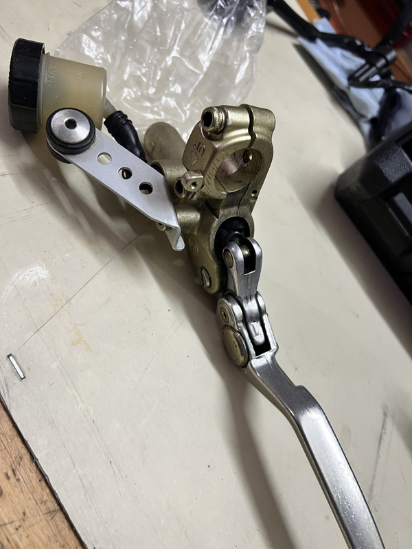 EA3E9911-5D2F-4C97-9FD0-56B50D37BB17