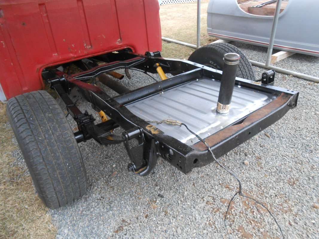 Gas Tank Install (15)