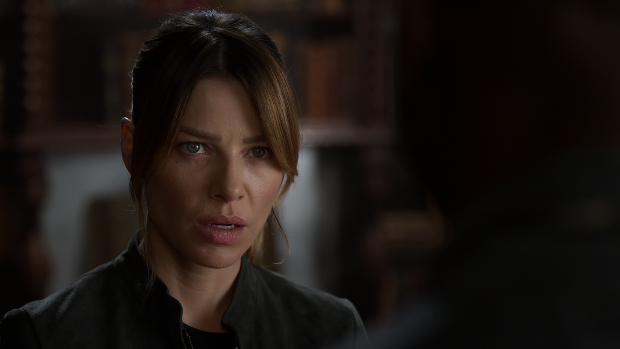 Lucifer.S05E05.Detective.Amenadiel.1080p.10bit.NF.WEBRip.DDP5.1.HEVC-Vyndros.mkv_snapshot_49.28_[202