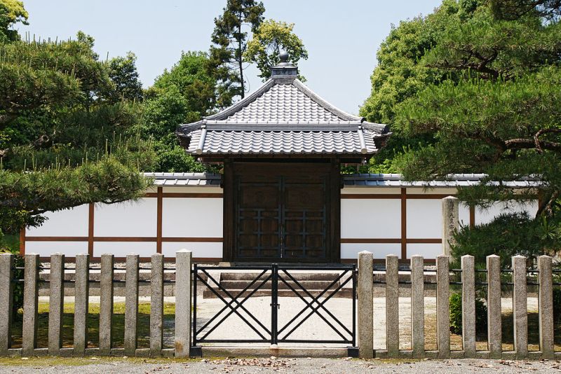 1156-Anrakuju-in-Toba-tenno-grave