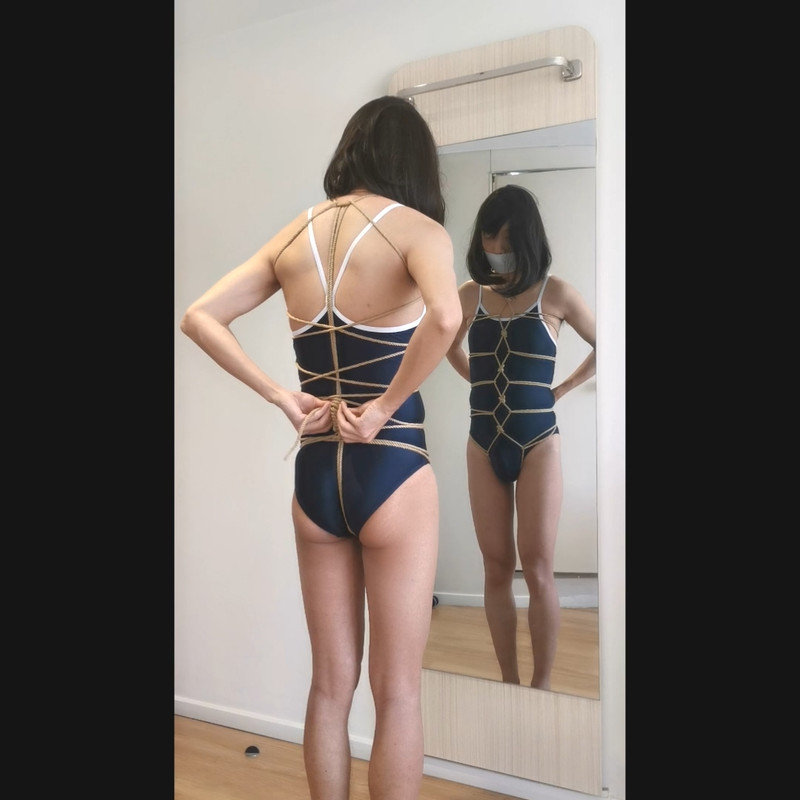 【我独恋绳】死库水龟甲自缚-第一弹.mp4_20191012_160026.177