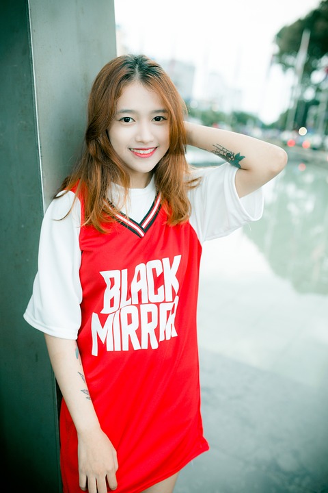 girl-2739677-960-720.jpg