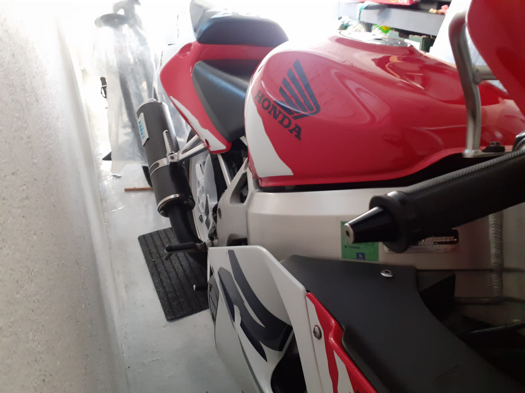 4FE61625-DA9C-4DA3-90FF-B122D08BDC64