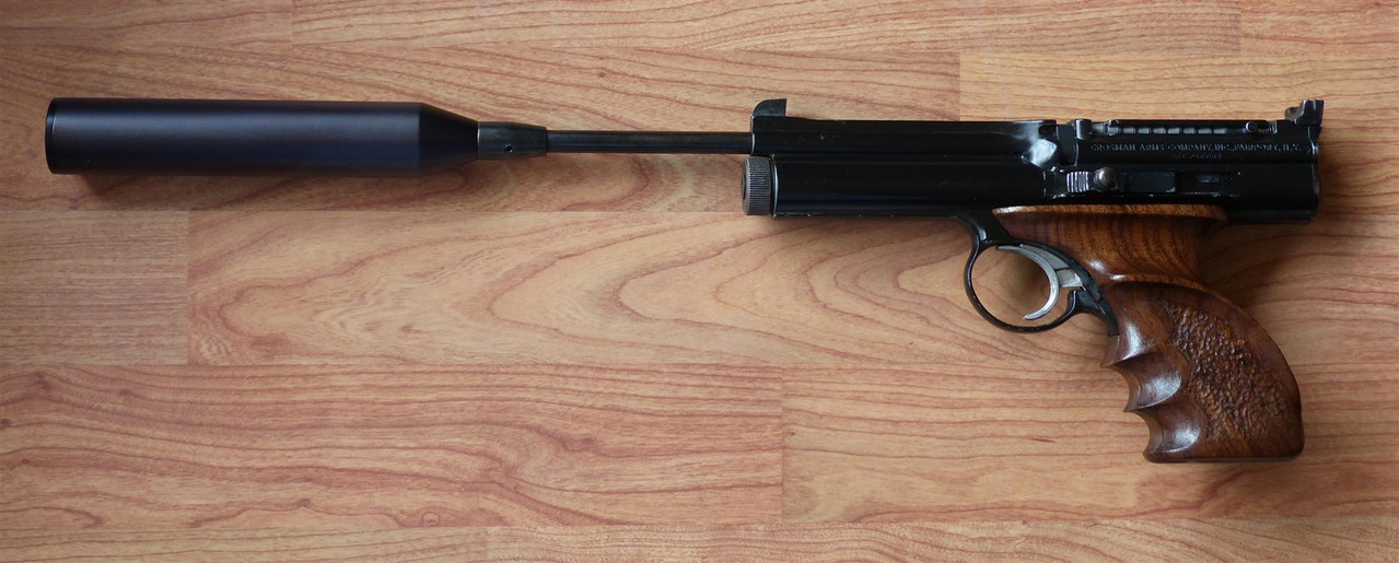 600 Walnut Grips (1)