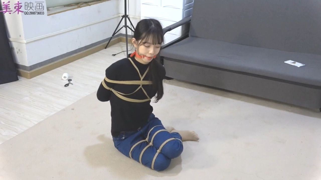 美束映画 定拍魔法玩偶 上.mp4_20210504_185258.124