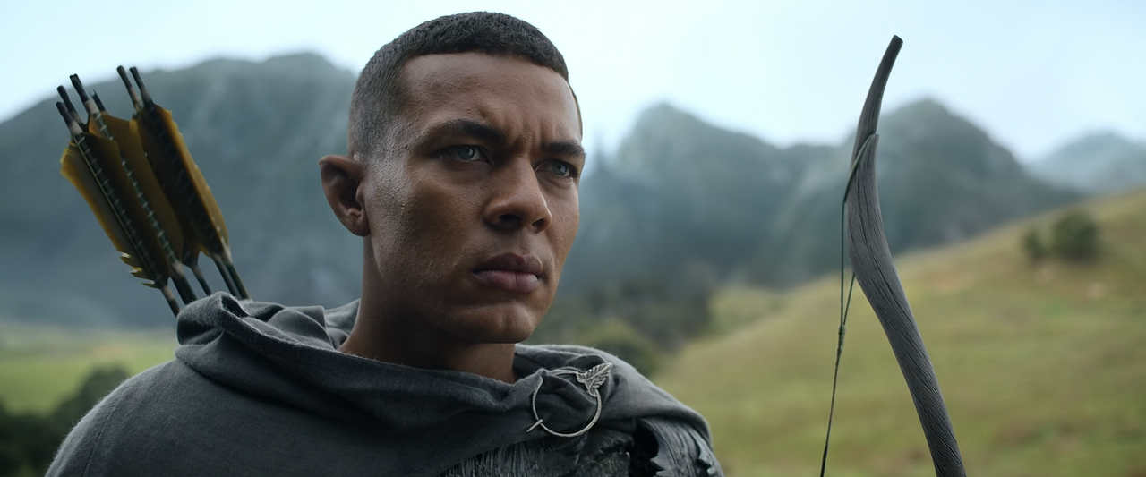 The.Lord.of.the.Rings.The.Rings.of.Power.S01E01.A.Shadow.of.the.Past.1080p.10bit.AMZN.WEB-DL.DDP5.1.