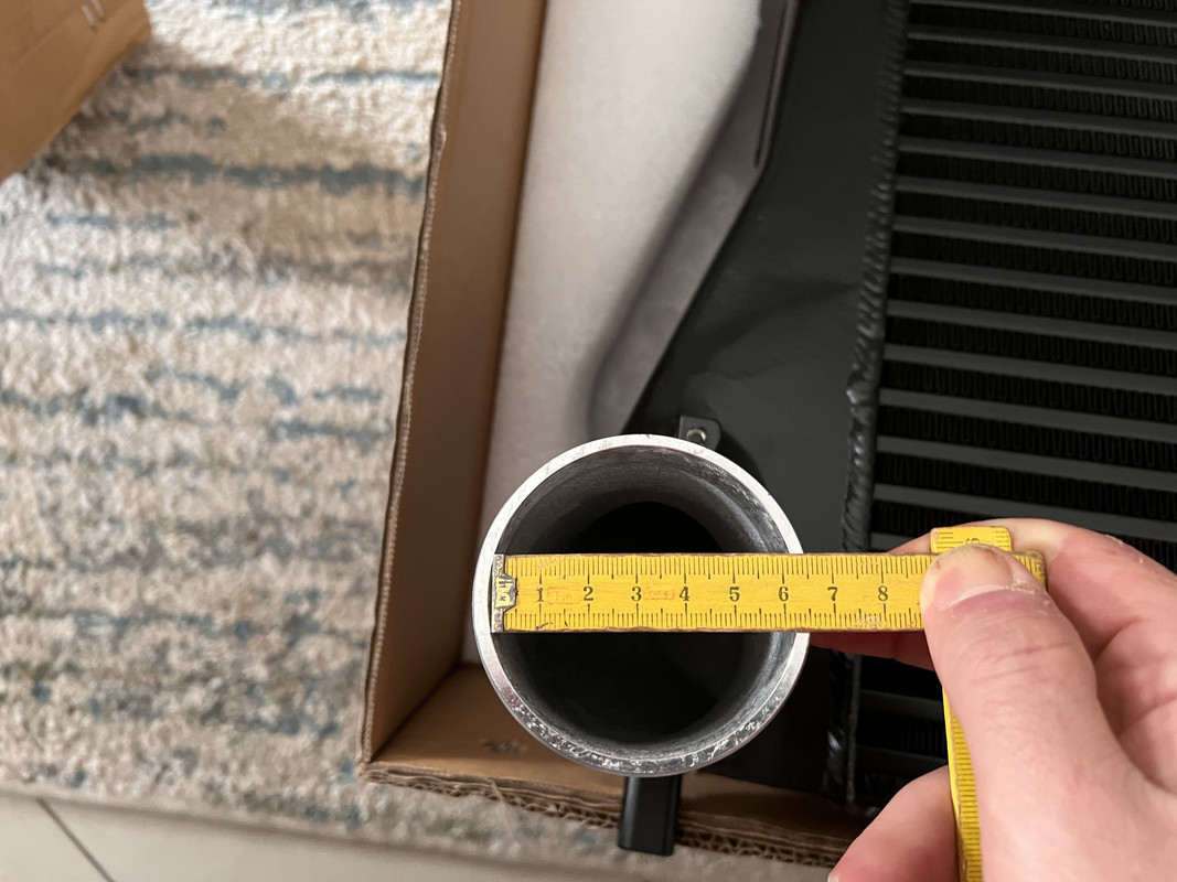 0B2922C9-8D5D-4092-9264-80D79868EA2C