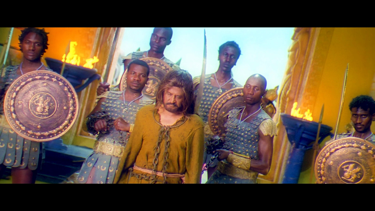 Nayanthara Hot Song 02 From Kuselan 2008 4k.mp4_snapshot_00.22_[2020.12.02_22.28.37]