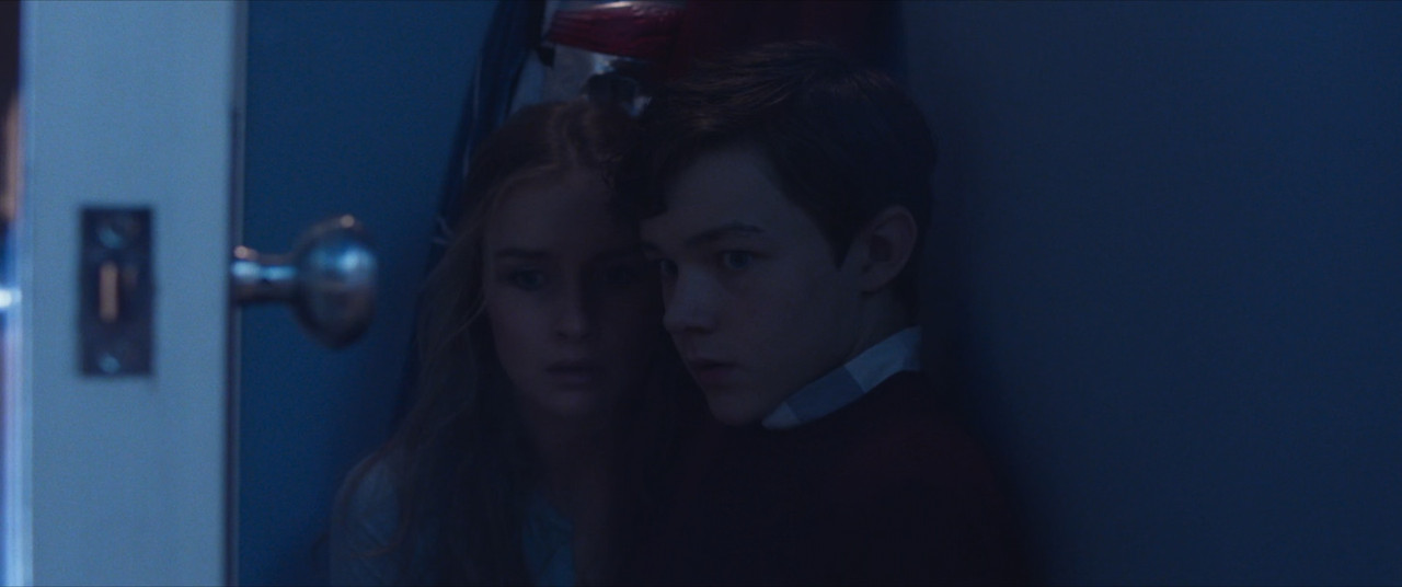 Better Watch Out 2016 (1080p x265 10bit Tigole).mkv_snapshot_00.