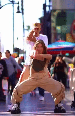 ezgif-7411561d70a5d5.gif
