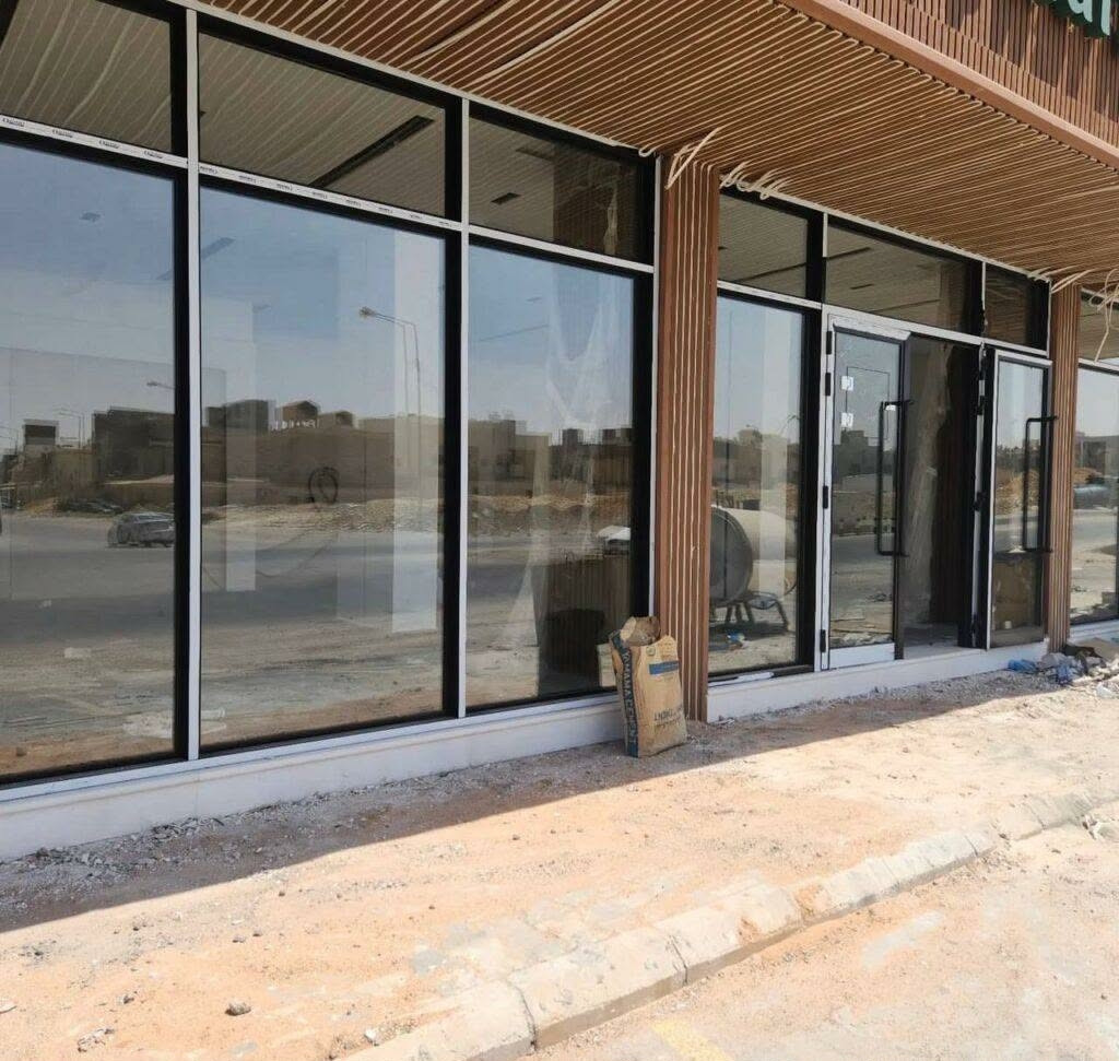 واجهات زجاجية