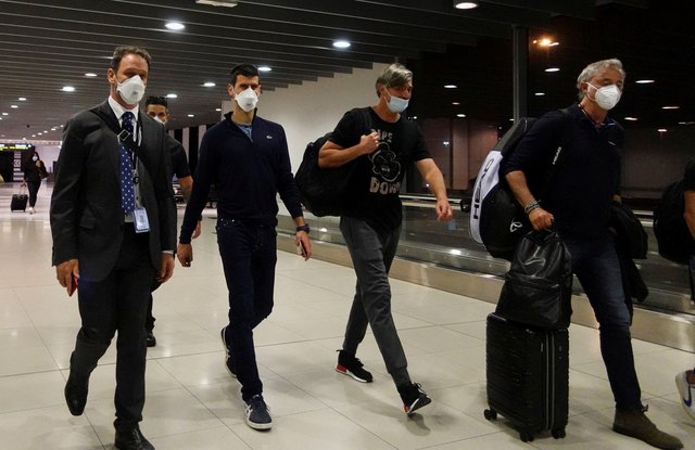 Djokovic abandonó Australia Djokovic abandonó Australia