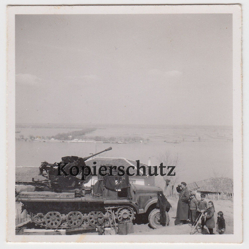 Foto Luftwaffe Halbkette Flak Geschütz Sd.kfz 7-