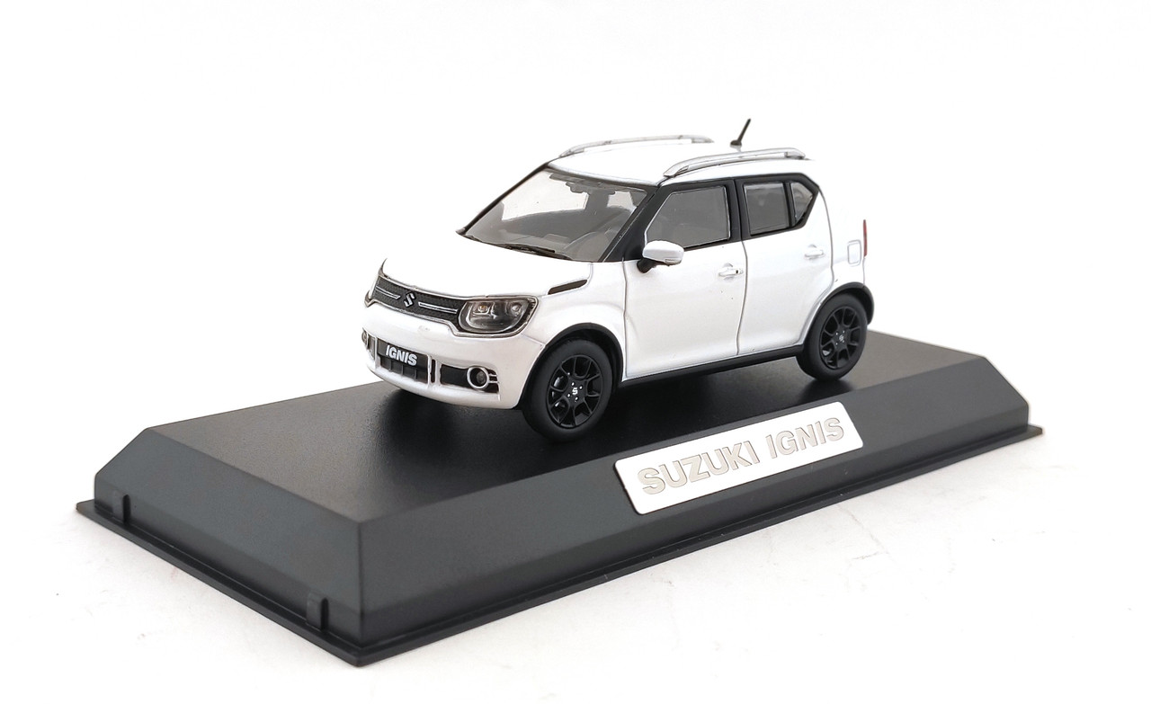 Suzuki Ignis white Suzuki dealer edition (1)